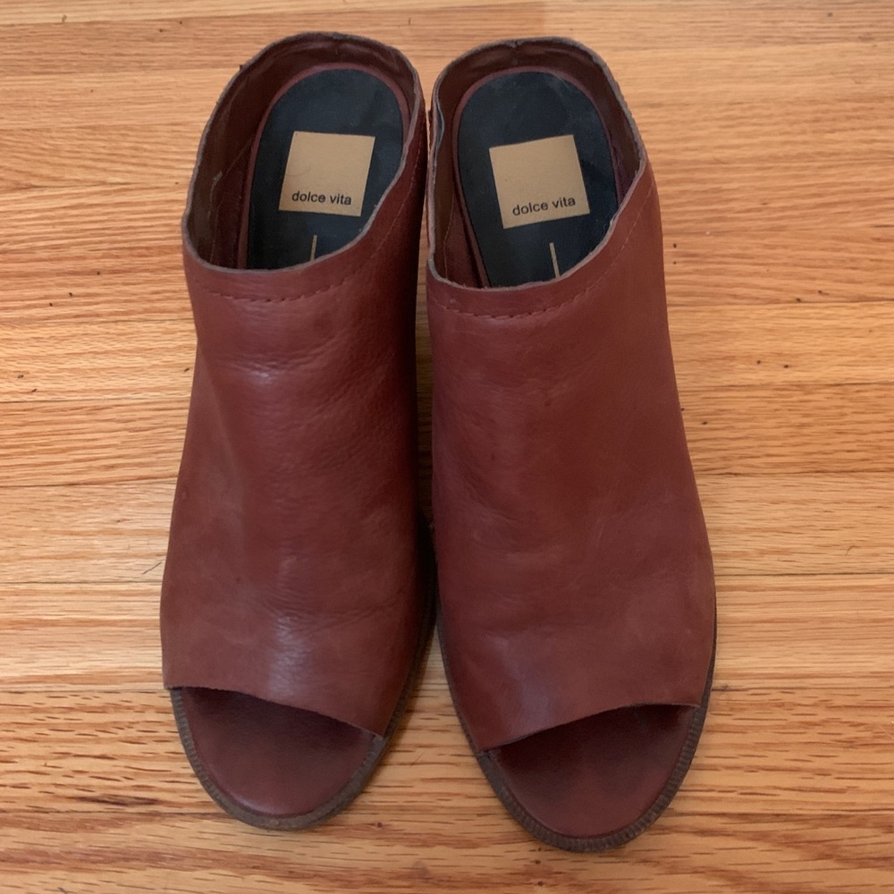Dolce Vita open toe clog mules size 9